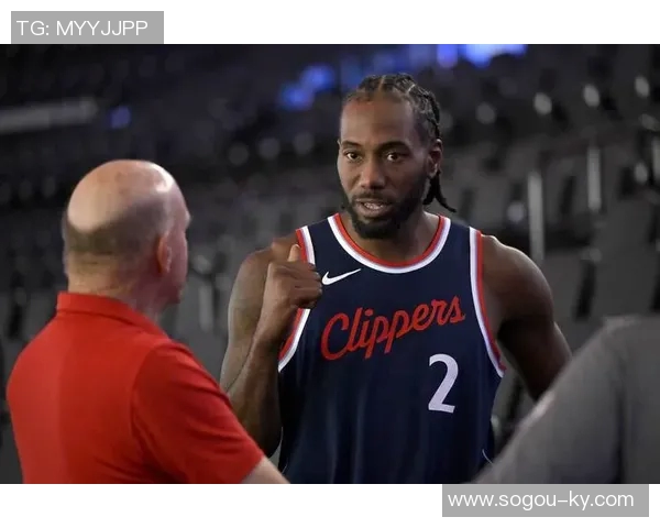 美网友怒斥快船败给勇士呼吁用小卡换取真正明星球员